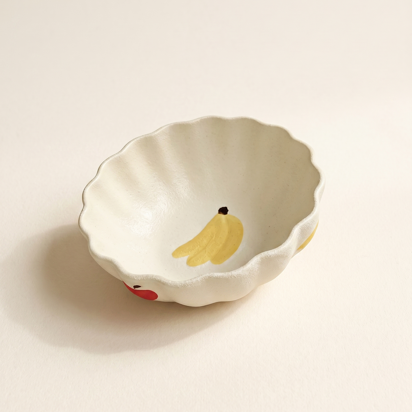 Banana Lace Ceramic Bowl · 6"