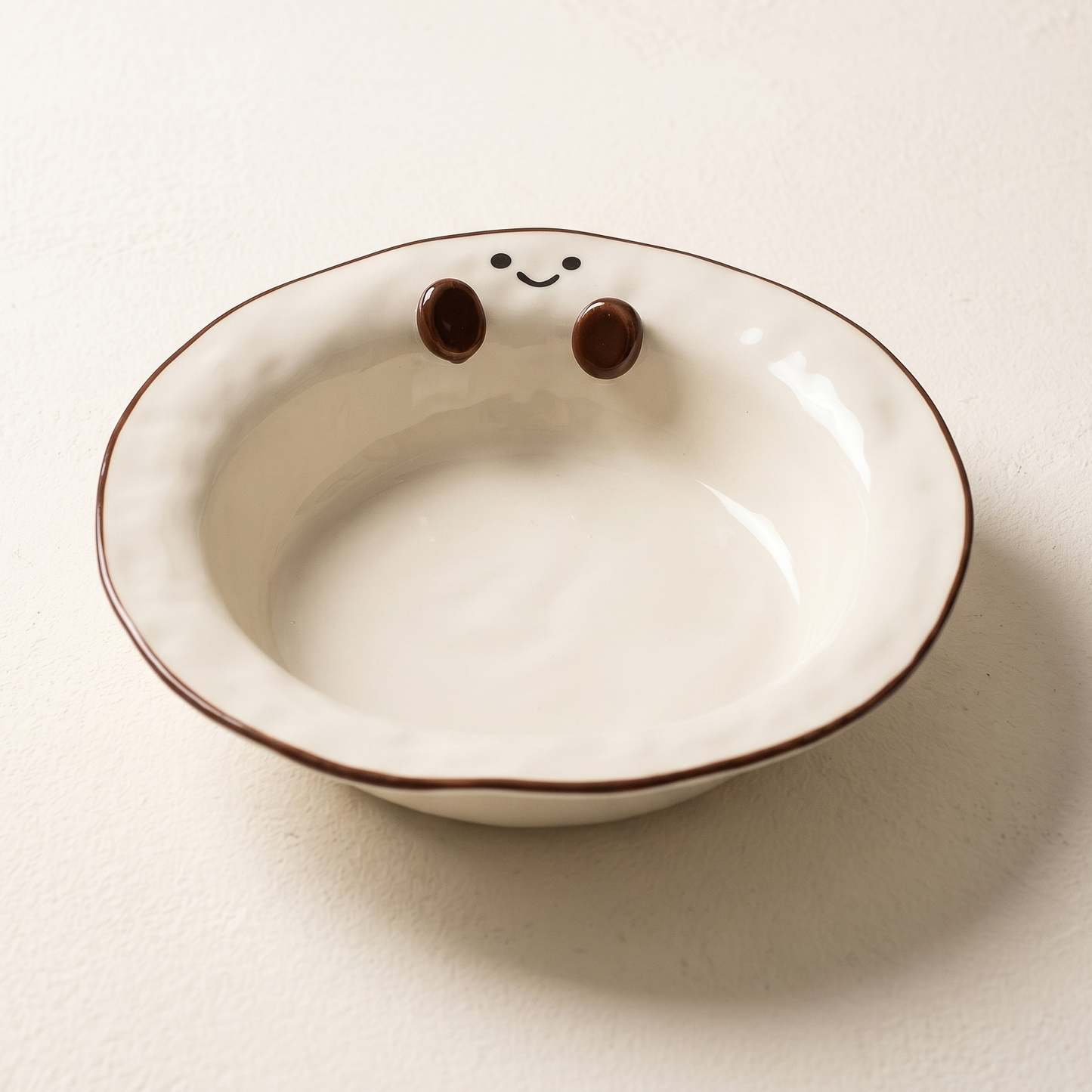 Cocoa Beans Straw Hat Plate · 8.5"