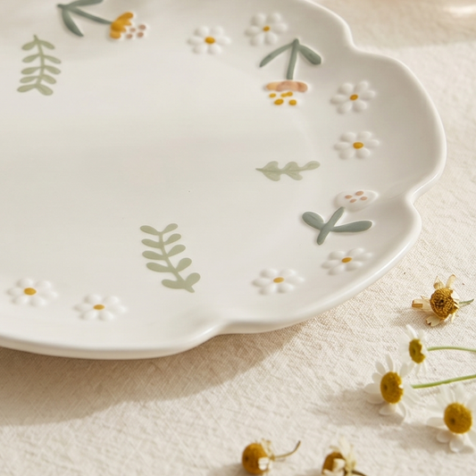 Daisy Ceramic Shallow Plate top view - MoriMori Home