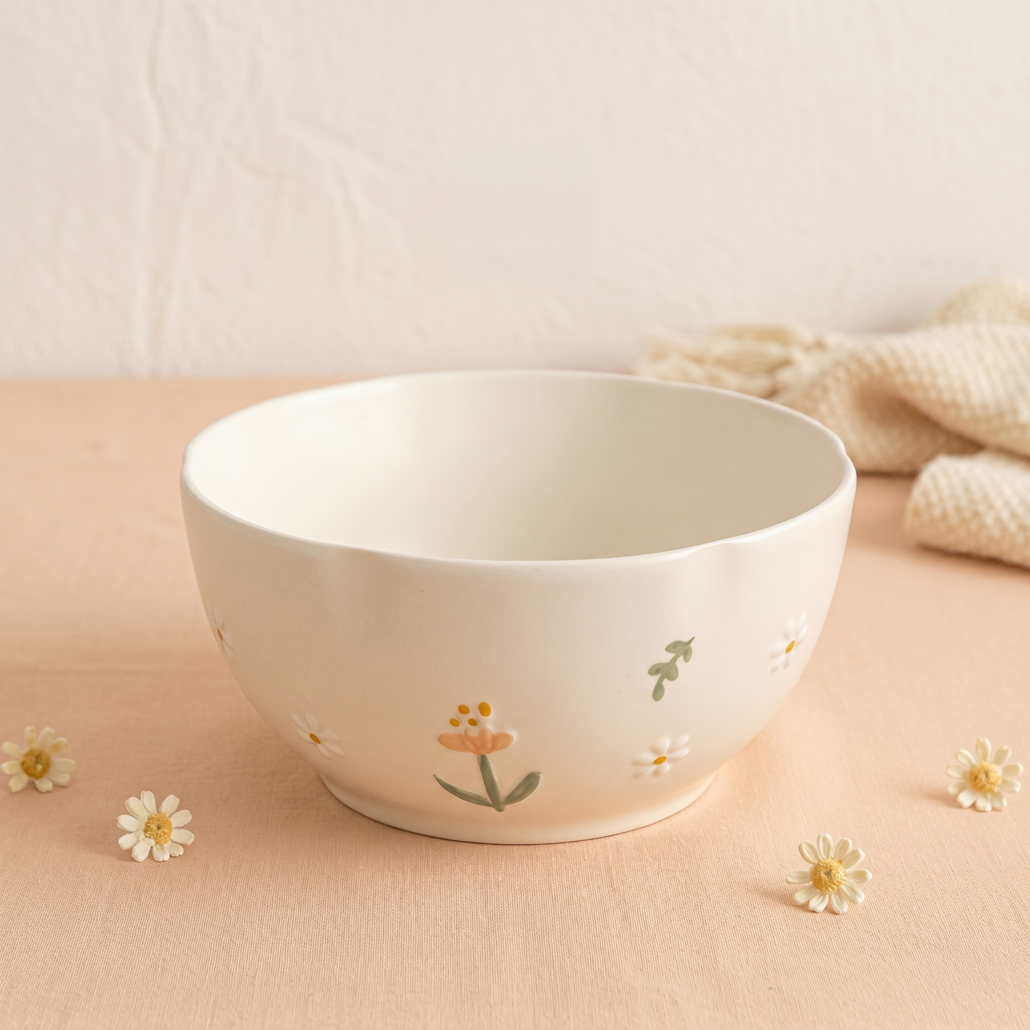 Little Daisy Soup Bowl · 7.75"