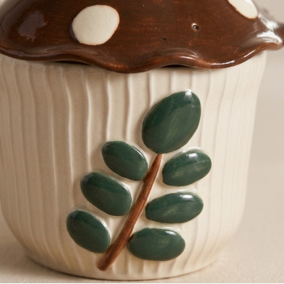 Woodland Mushroom Lidded Ceramic Mug · 11.8oz