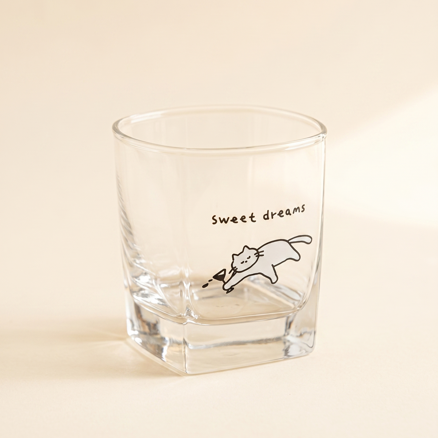 Sweet Dream Cat Wine Glass · 8 oz