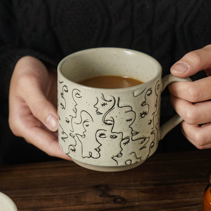 Vintage Style Ceramic Mug · 11.8 oz