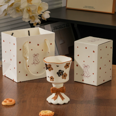 Bowknot Flower Goblet Mug Black-Brown styled - MoriMori Home