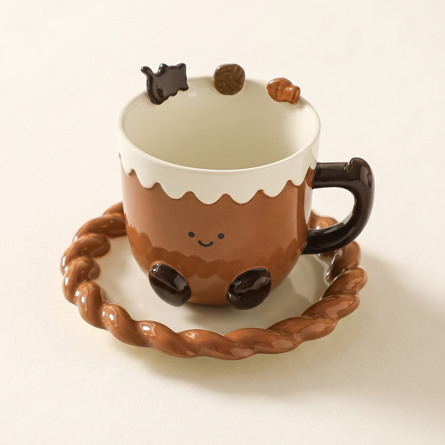 Brown Cup & Saucer Set · Artisan Style