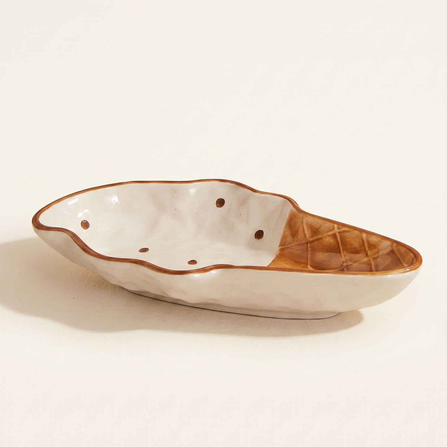 Embossed Apple Tableware Set · 5 Piece