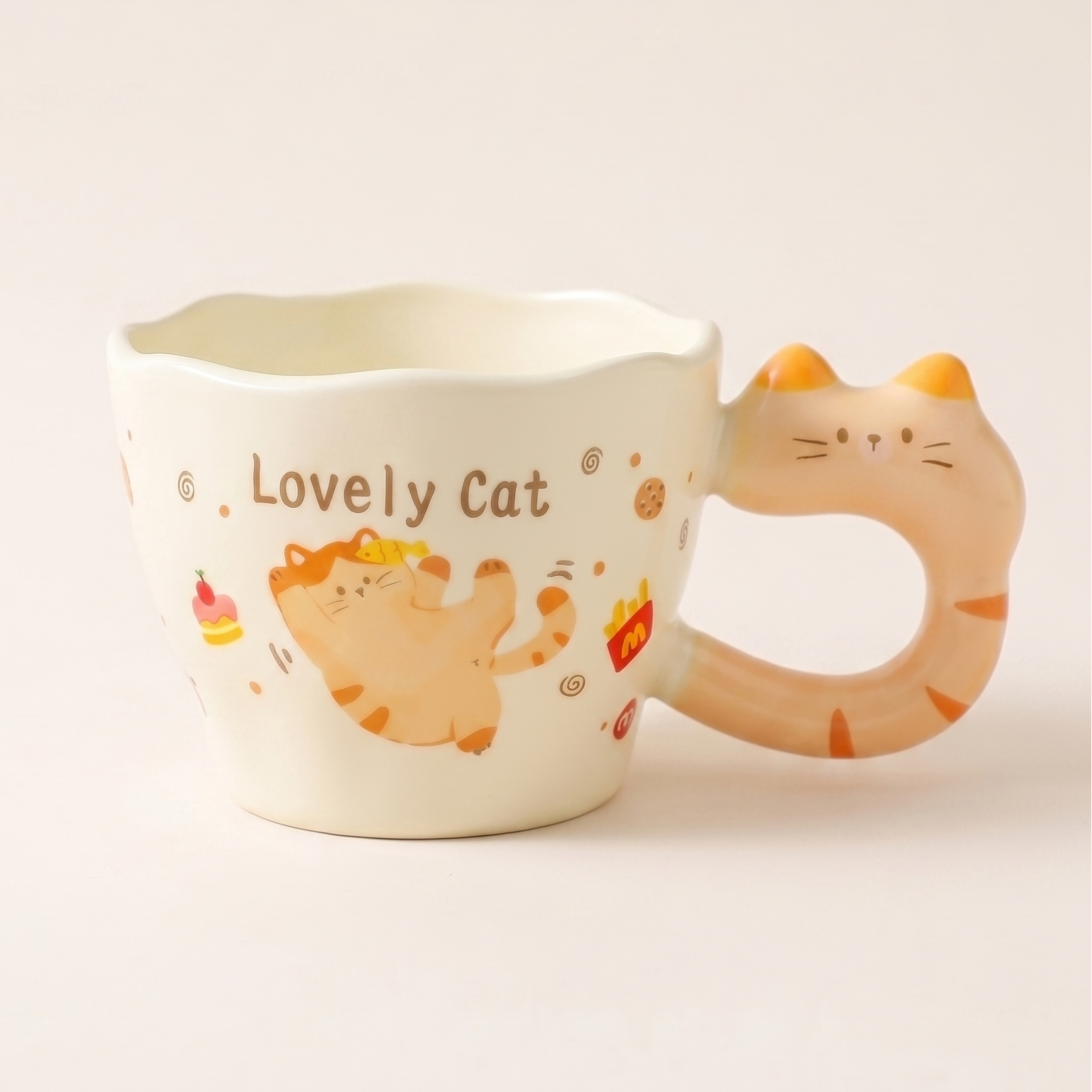 Cutie Cat Ceramic Mug sculpted flat cat detail - MoriMori Home