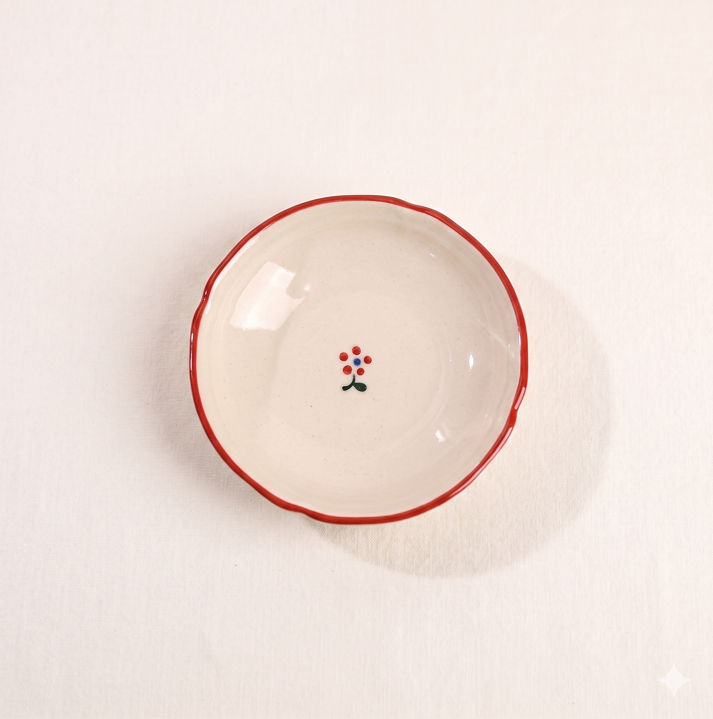 French Garden Saucer · 4"