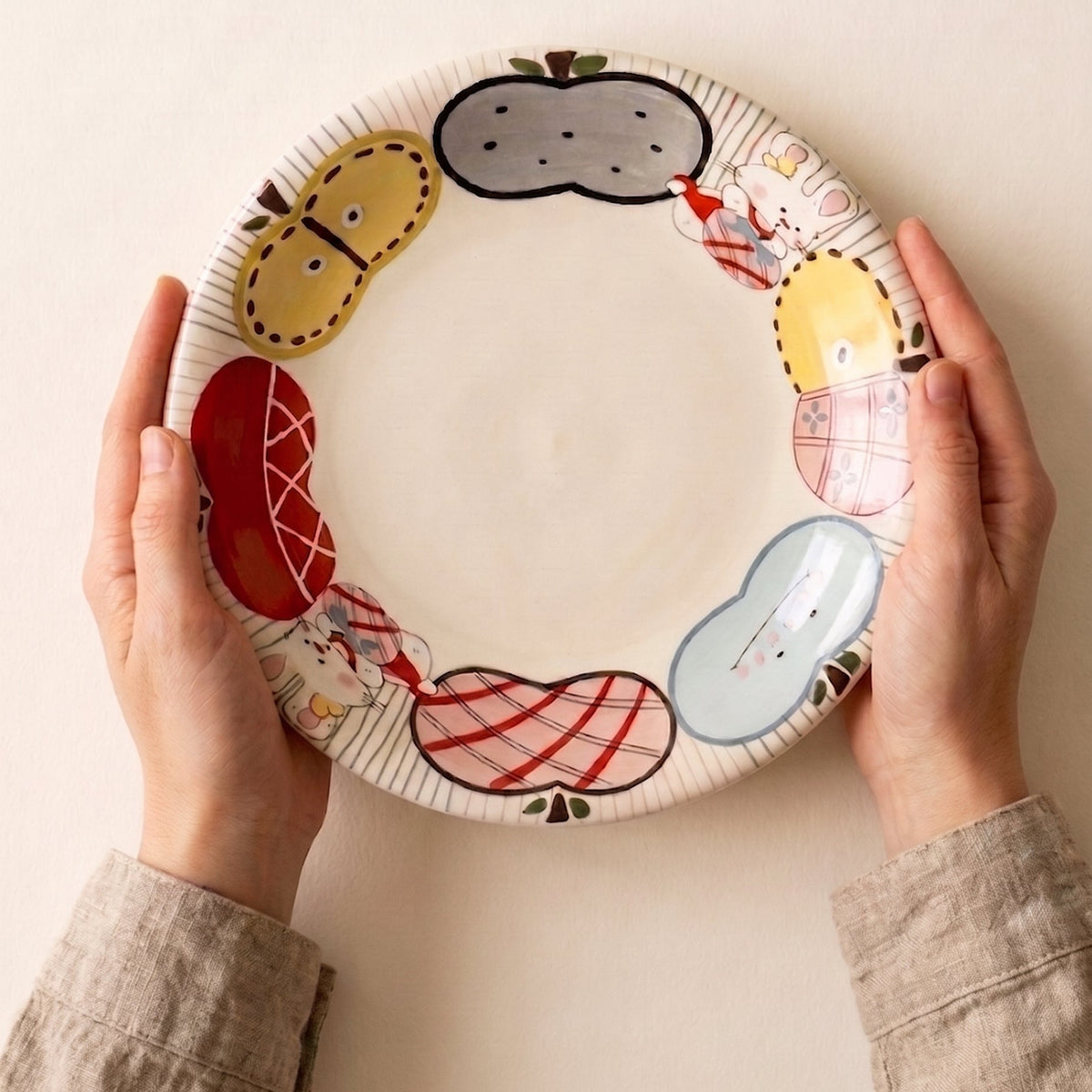 Apple Rabbit Cartoon Ceramic Plate 8"