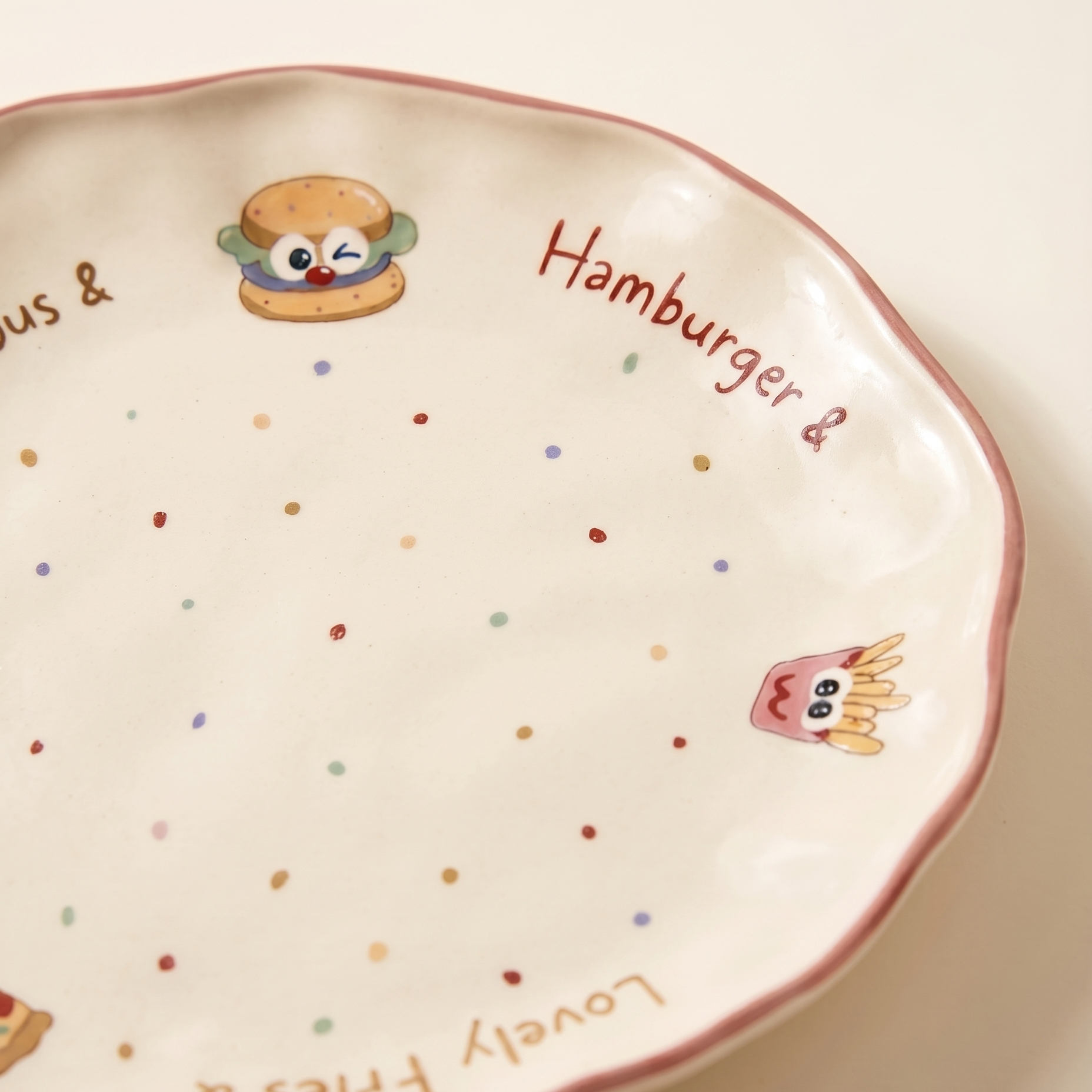 Happy Burger Illustrated Ceramic Plate top view - MoriMori Home