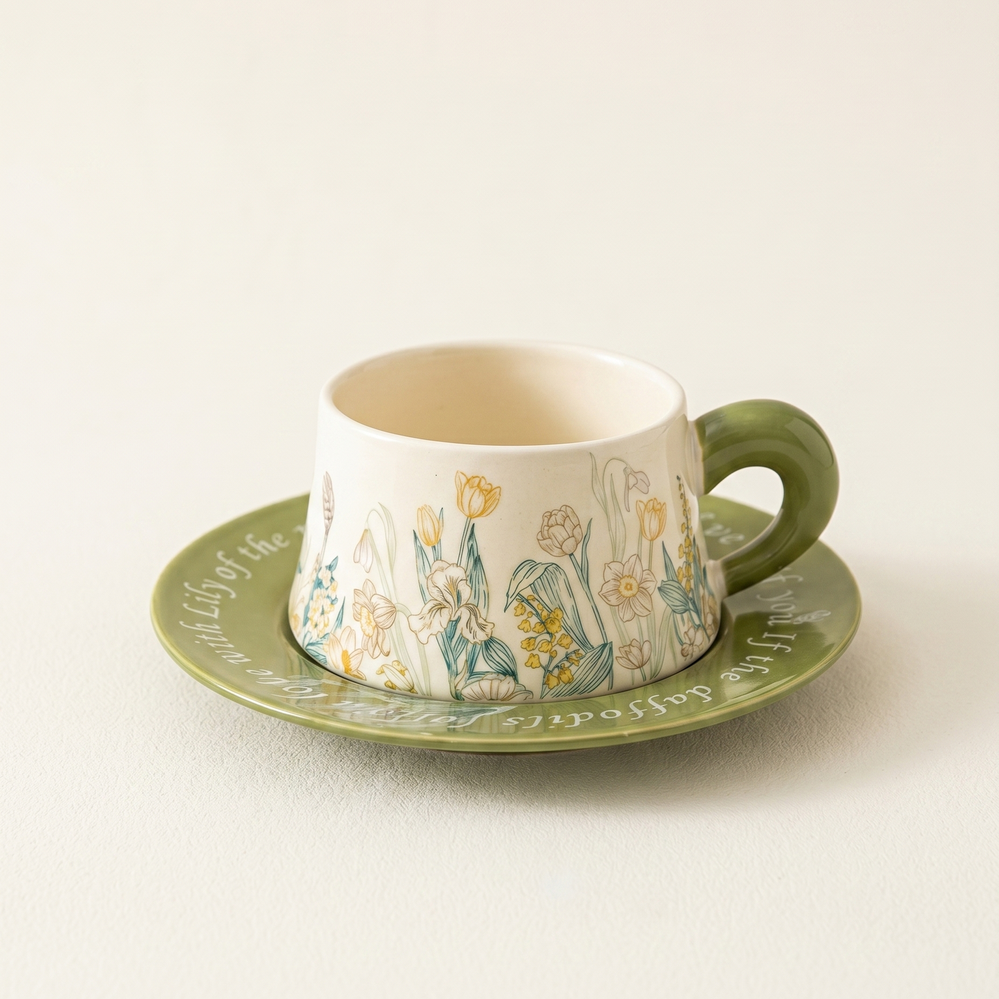Lily of the Valley Ceramic Coffee Cup · Gift Box 9.5oz