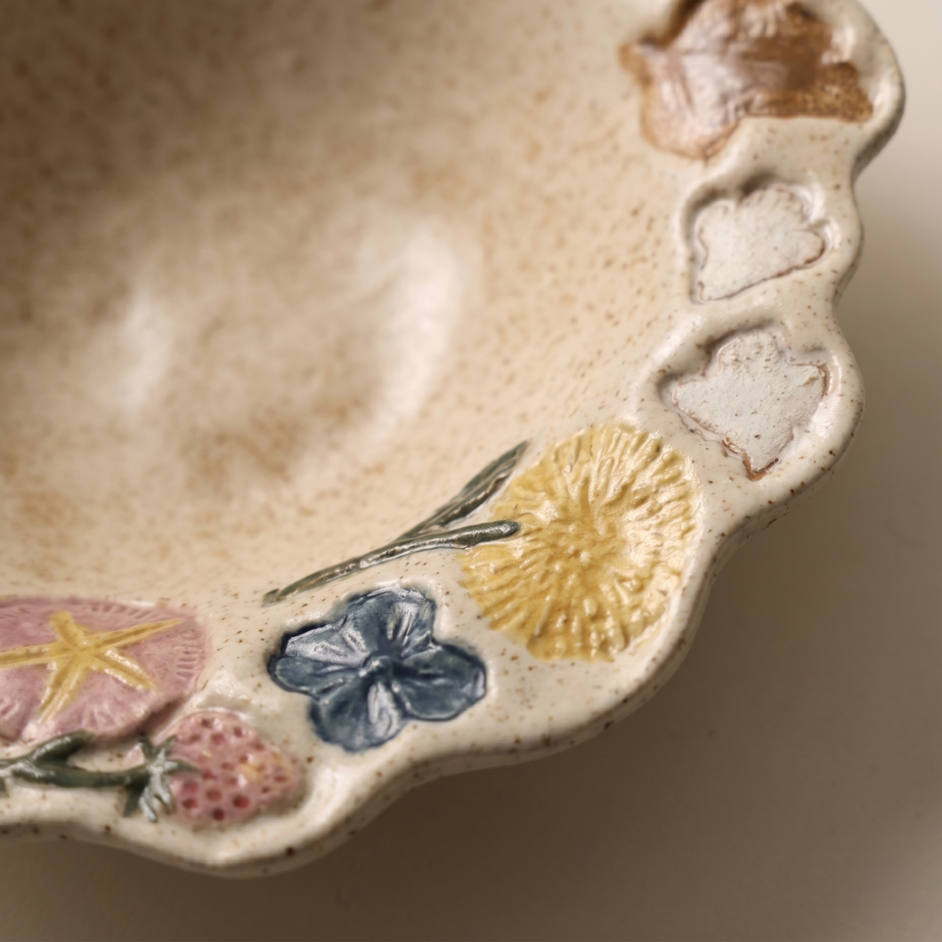 Meadow Bloom Hand-Painted Ceramic Plate top view - MoriMori Home