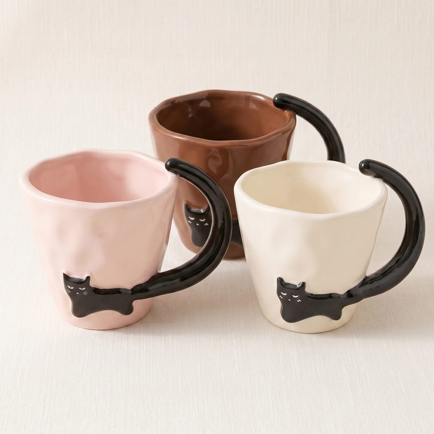 Noir Cat Embossed Ceramic Mug 10 oz 3D cat-tail handle - MoriMori Home