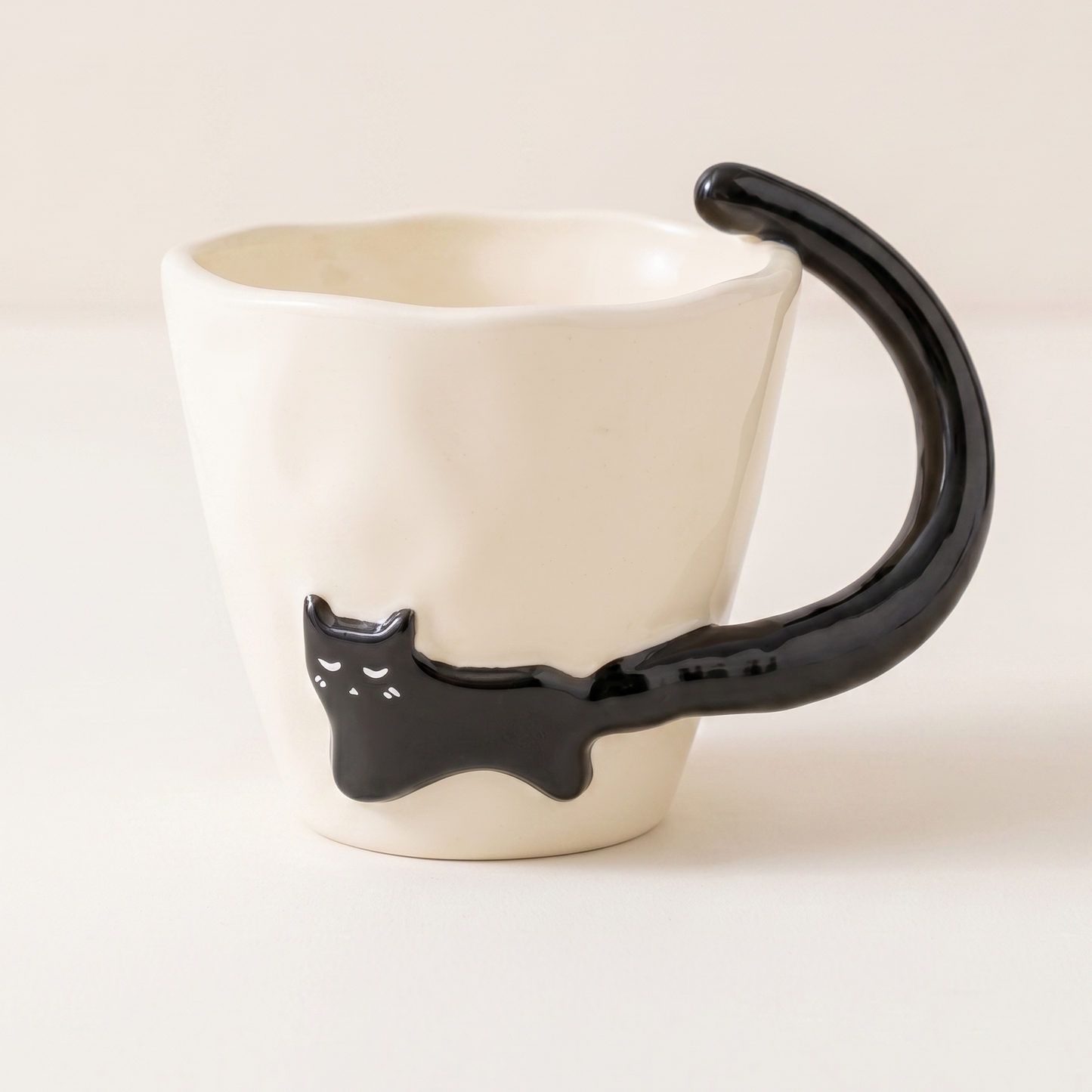 Noir Cat Embossed Ceramic Mug Brown variant - MoriMori Home