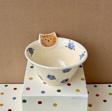 Cat Style Hand-Shaped Irregular Ceramic Bowl · 5”