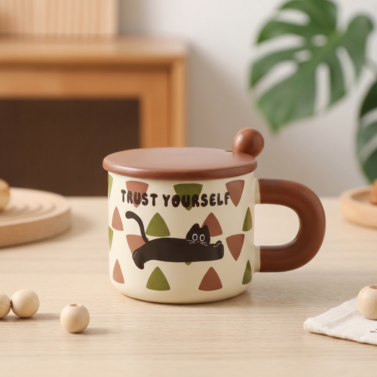 Cat Illustrated Ceramic Mug with Lid · Gift