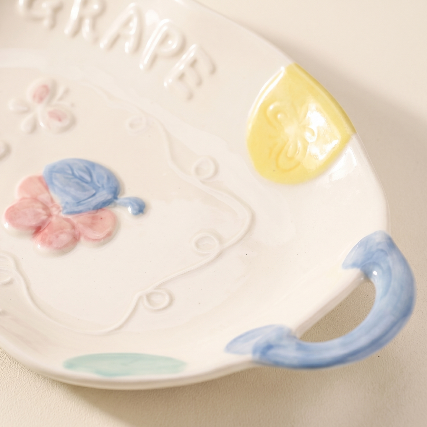 Underglaze Cartoon Single-Ear Plate top view - MoriMori Home